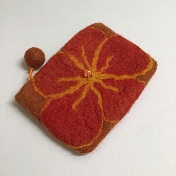 Artisan Wool Felt Orange Red Hibiscus Flower Zip Coin Purse 4x6” Hawaii Pom Pom - Picture 1 of 8